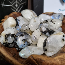 Moonstone (Rainbow) tumbled