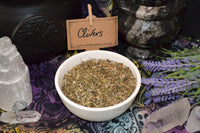 clivers cleavers - dried herb